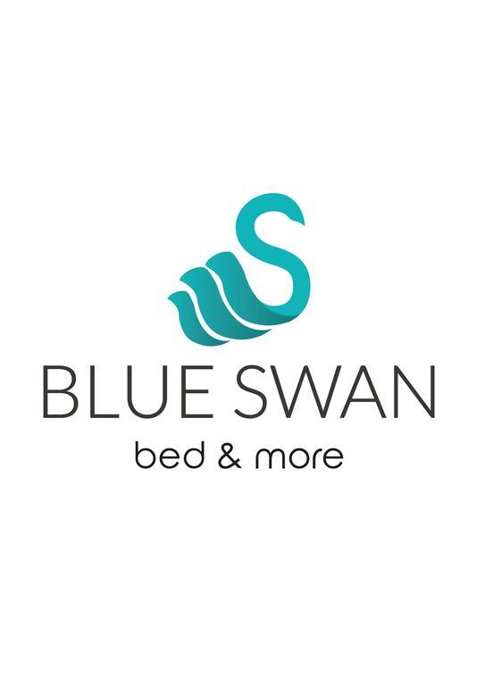 Апарт отель Blue Swan Краков Экстерьер фото
